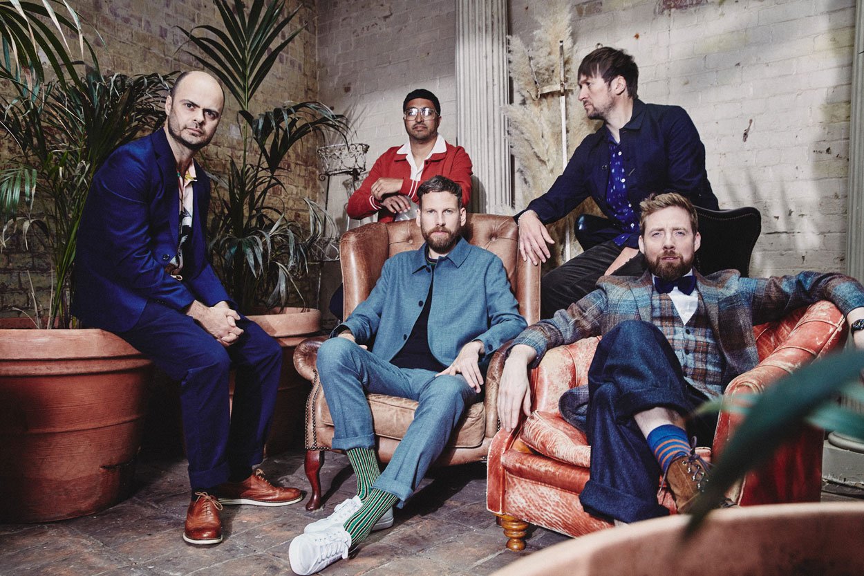 KAISER CHIEFS announce new live shows after selling out 2020 UK arena dates 