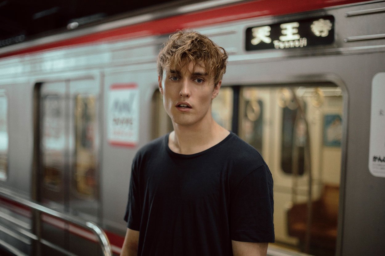 SAM FENDER releases brand new track 'All Is On My Side' - Listen Now 