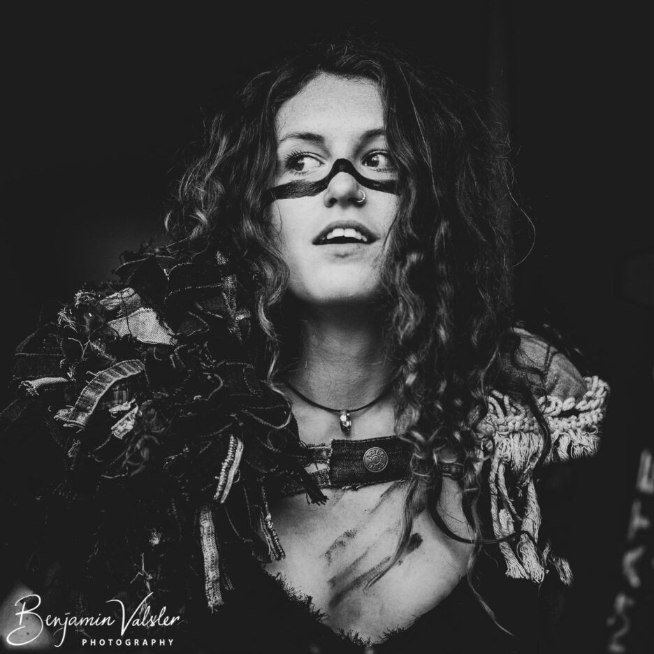 Irish singer-songwriter AMY MONTGOMERY announces headline Belfast show at Ulster Sports Club on Saturday 9th May 2020 
