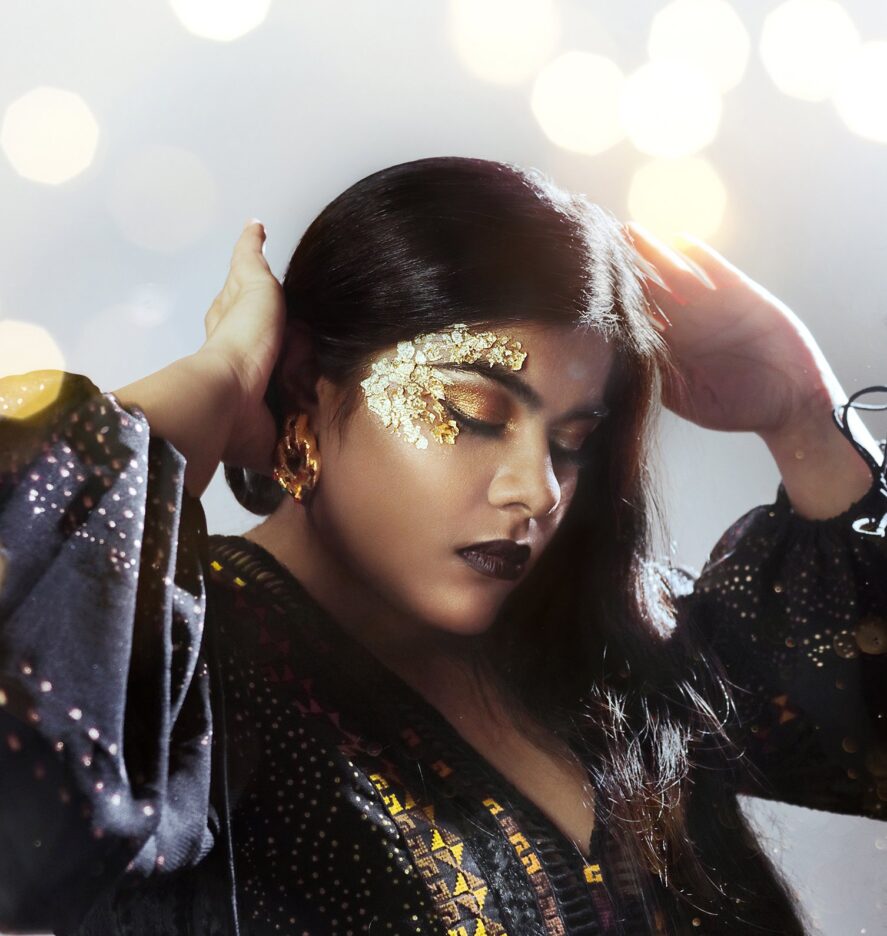 VIDEO PREMIERE: Rivita - 'Someone Else’s Arms' 