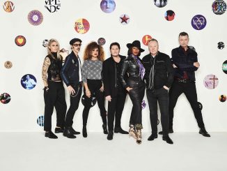 SIMPLE MINDS announce a headline Belfast show at Custom House Square on Sunday 23rd August 2020 1