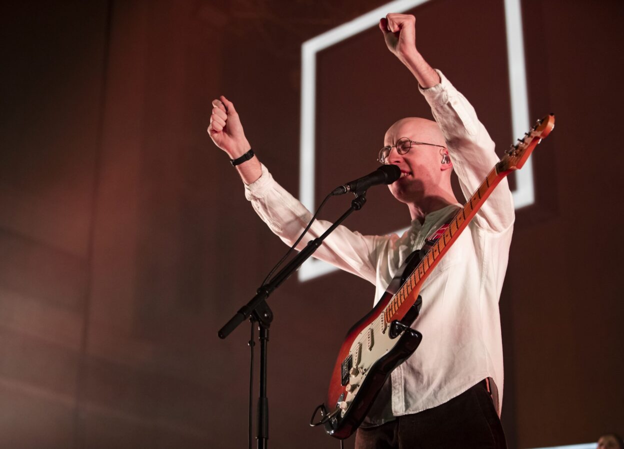 IN FOCUS: Bombay Bicycle Club + Liz Lawrence @ Ulster Hall, Belfast 1