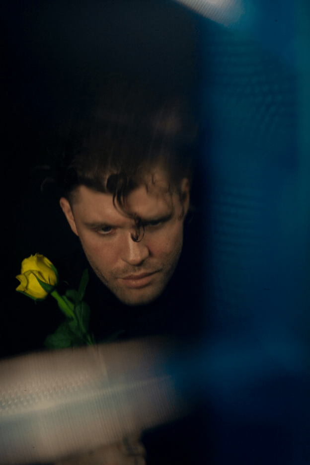 DANIEL MERRIWEATHER releases incredible new single ‘PARADISE’ - Listen Now 