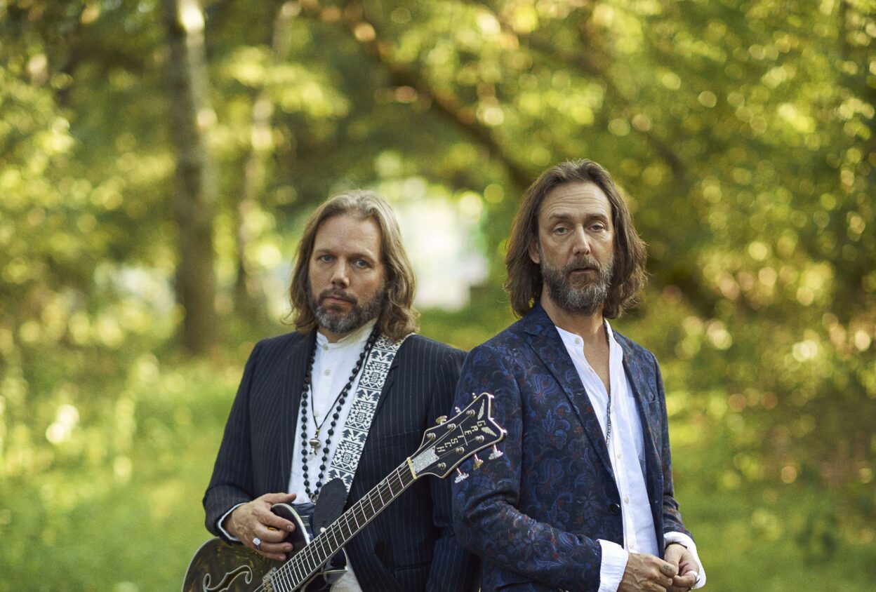 THE BLACK CROWES announce headline show at 3Arena in Dublin on 10th October 1