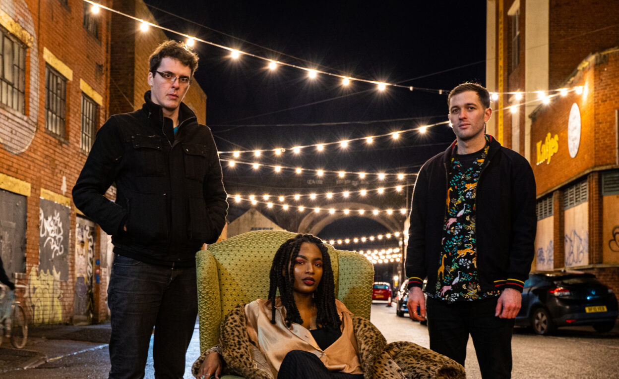 TRACK PREMIERE: Women Empowerment Alt-pop trio LYCIO shares new single ‘Nightfall’ 