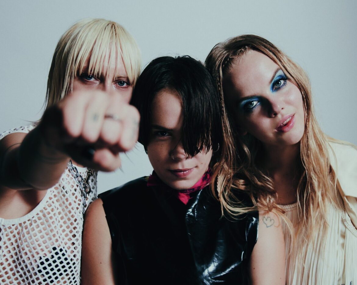 DREAM WIFE - Announce New Album 'So When You Gonna...