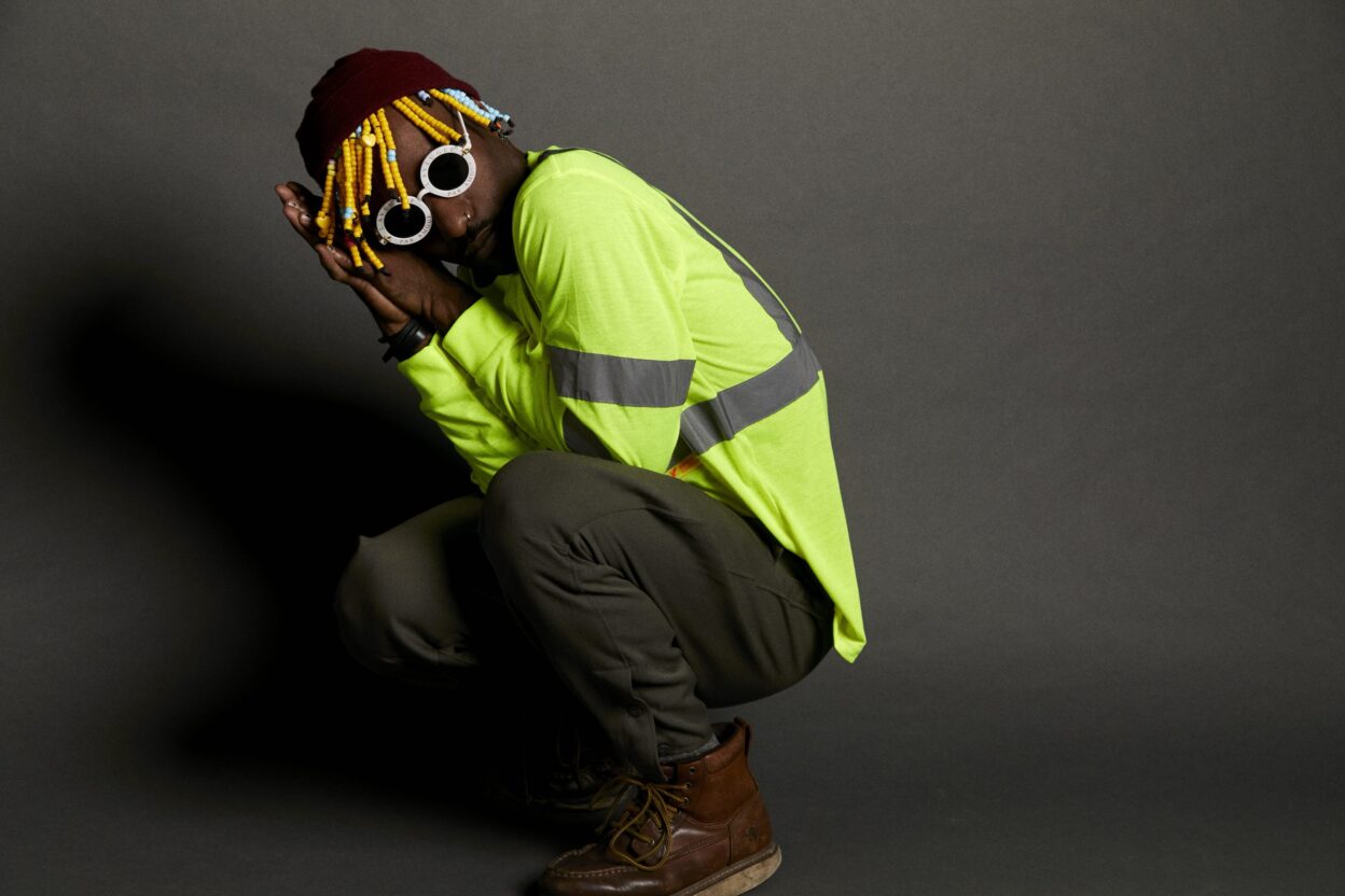 VIDEO PREMIERE: All-Time Highs from Alt-Soul Genius, ANG LOW - 'Funny Weather' 