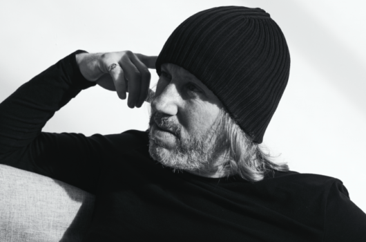 BADLY DRAWN BOY to make his eagerly-awaited return with the release of a new album, ‘Banana Skin Shoes’ on the 22nd of May 1