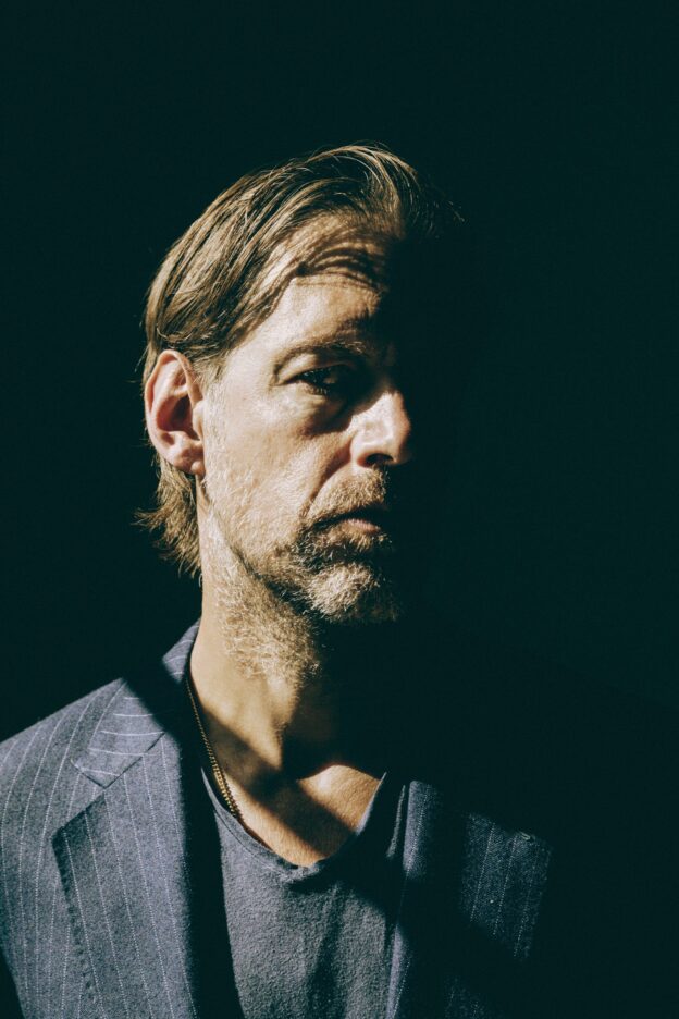 Radiohead’s ED O’BRIEN reveals release date for debut album EARTH 