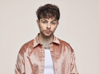 TOM GRENNAN releases new 'Oh Please' music video shot under lockdown