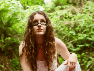 AMY MONTGOMERY announces the release of her debut EP 'Intangible' on November 20th 81 AMY MONTGOMERY announces the release of her debut EP 'Intangible' on November 20th