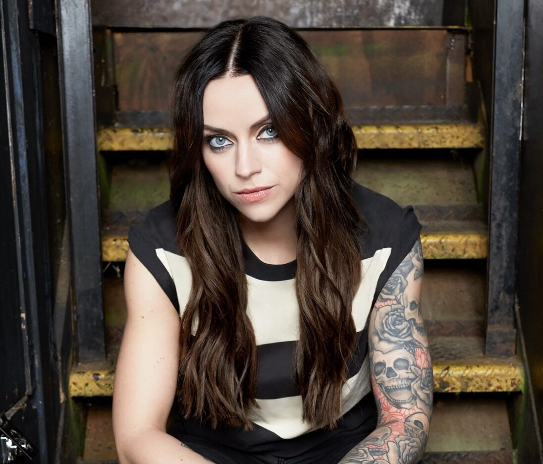 AMY MACDONALD announces new album ‘The Human Demands’ - Hear new single ‘The Hudson’ 2