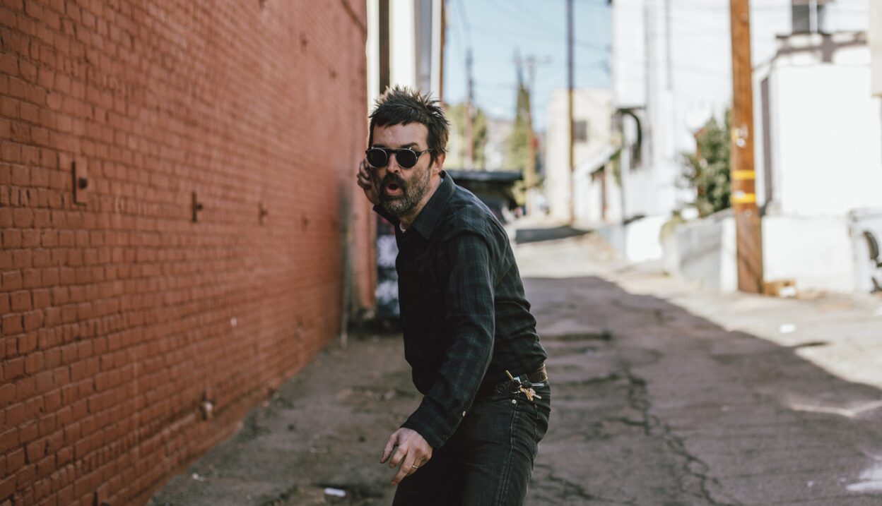 EELS release surprise single ‘Baby Let’s Make It Real’ - Listen Now 