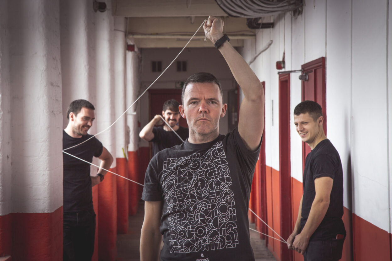 THE SLOW READERS CLUB unveil new track 'Two Minutes Hate' - Listen Now 