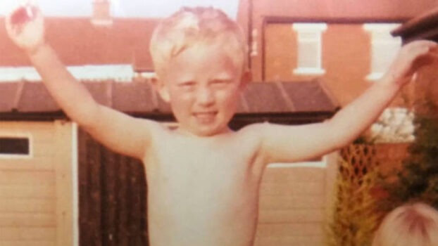 GARETH DUNLOP releases brand new EP ‘Born Uncool’ on Friday 18th September 