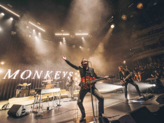 ARCTIC MONKEYS share live video for 'Arabella' from new album ‘Arctic Monkeys – Live At The Royal Albert Hall’ 1