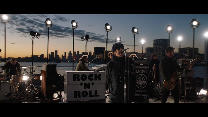 Liam Gallagher - Down By The River Thames 