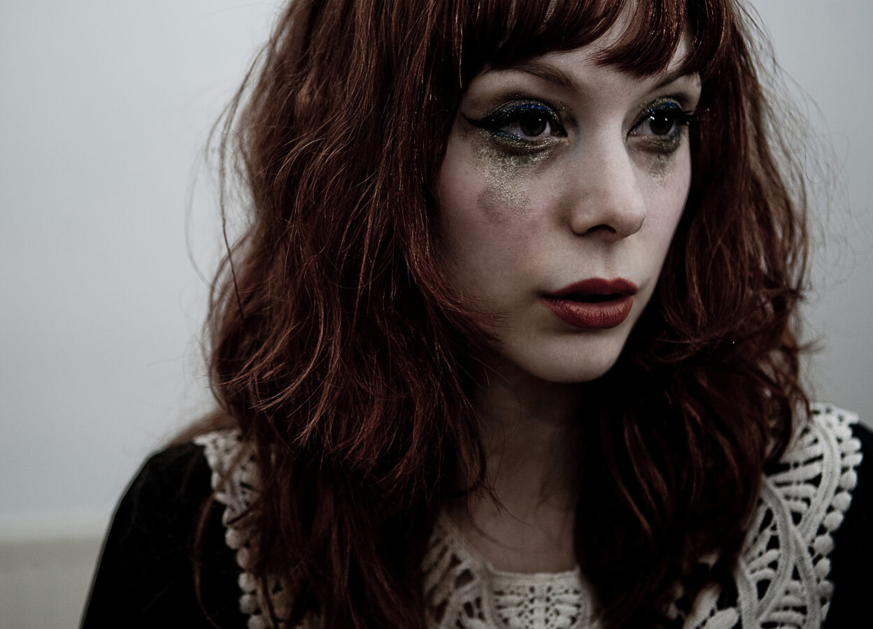 THE ANCHORESS shares video for 'Unravel' from upcoming album ‘The Art Of Losing’ 1