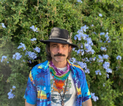 VIDEO PREMIERE: Farmer Dave & The Wizards Of The West - Cave Walls 