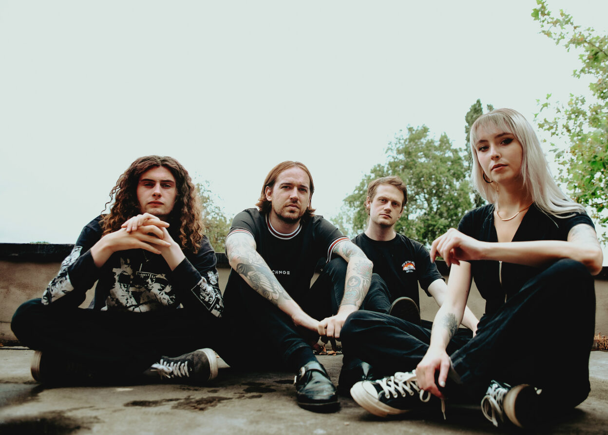 BLEACH LAB Announce debut EP ‘A Calm Sense of Surrounding’ - Hear lead single ‘Old Ways’ 