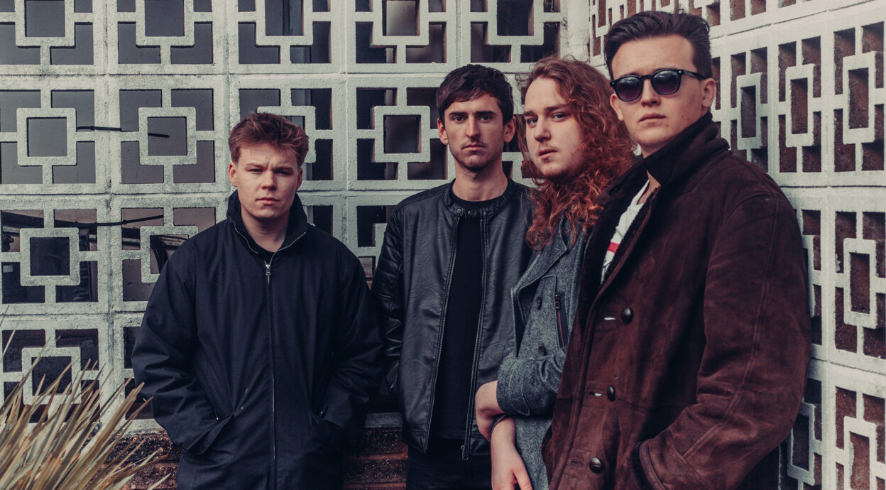 TRACK PREMIERE: The Strangers Club - Suede 