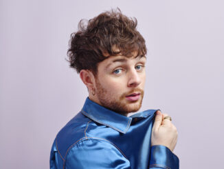 TOM GRENNAN announces interactive virtual live gig for Friday 5th February 1