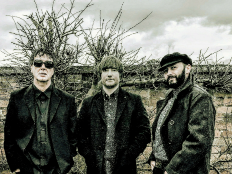 UK indie rock act HURRICANE #1 sign to Golden Robot Records 