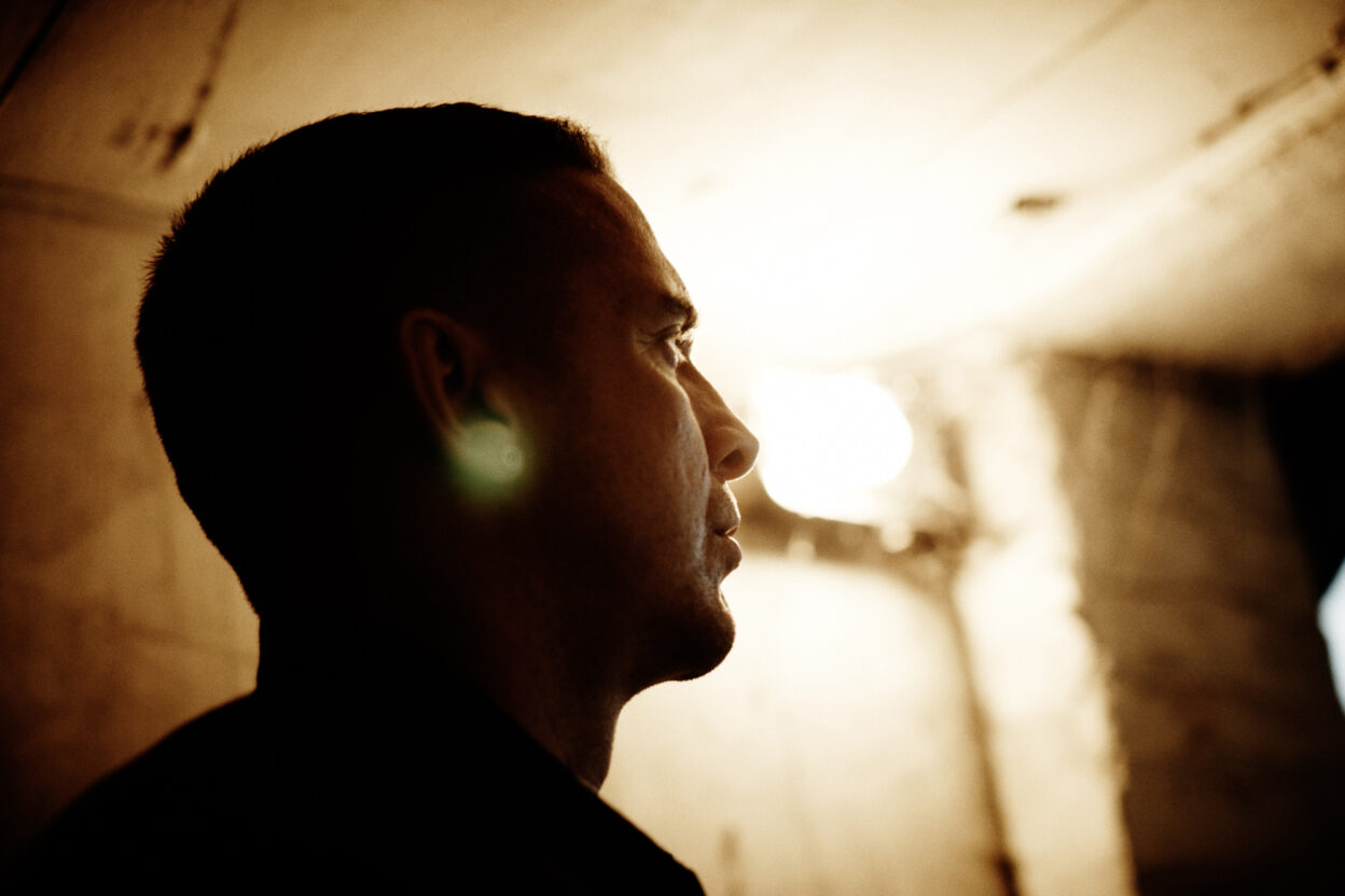 DAMIEN DEMPSEY announces 'All Back to Damos' - a traditional one-night-only St. Patrick's Day celebration 