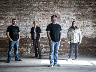 STAIND share live track ‘Mudshovel’ from upcoming album 'Live: It’s Been Awhile' 1