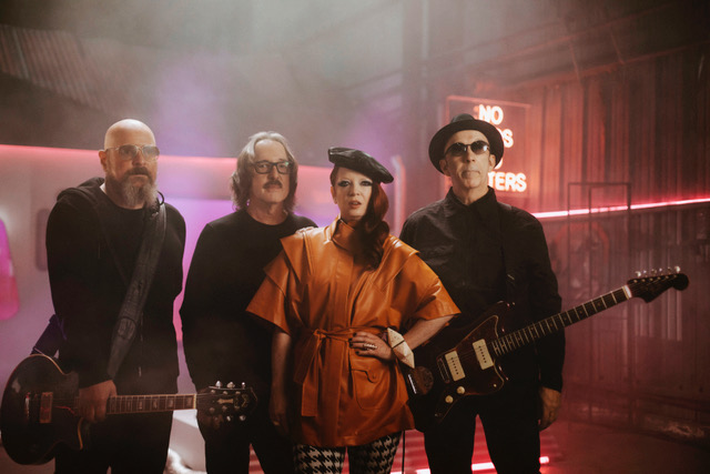 GARBAGE share video for brand new single 'No Gods No Masters' 