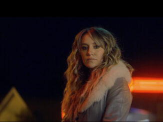 LAINEY WILSON shares the cinematic new video for ‘Things A Man Oughta Know’ - Watch Now! 82 LAINEY WILSON shares the cinematic new video for ‘Things A Man Oughta Know’ - Watch Now!