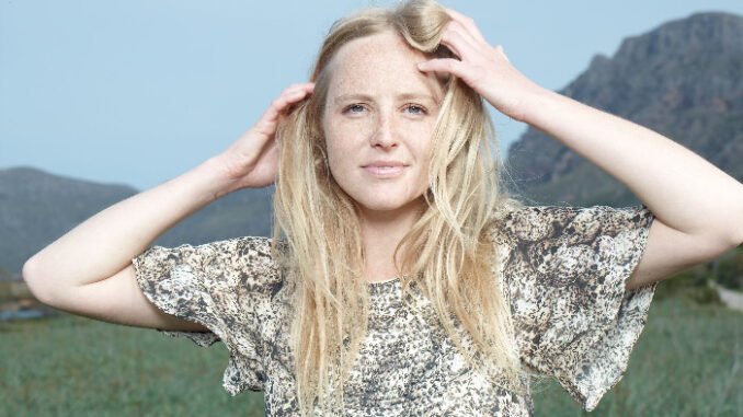 LISSIE shares previously unreleased song ‘Hey Boy’