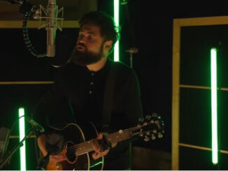 PASSENGER shares new video of current single ‘What You’re Waiting For’ live from Metropolis Studios in London