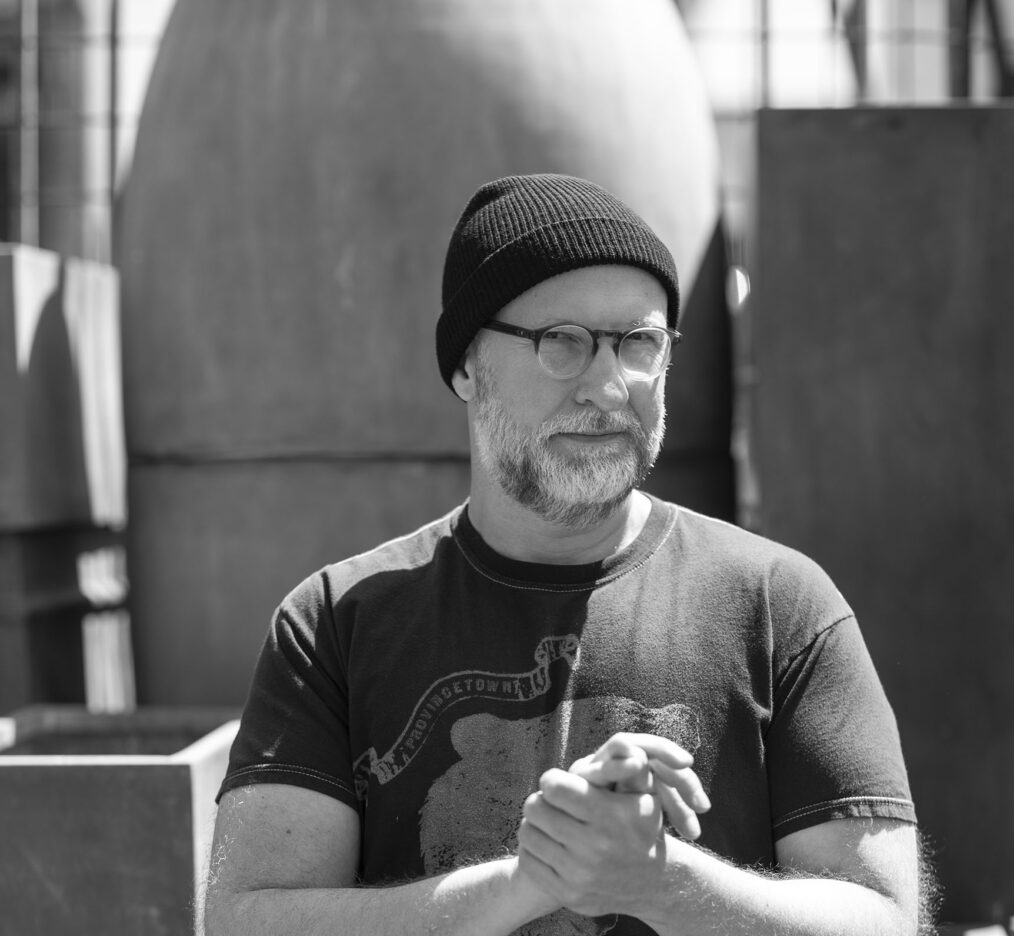 BOB MOULD announces 8LP Distortion: Live boxset, out July 16th via Demon Records 1