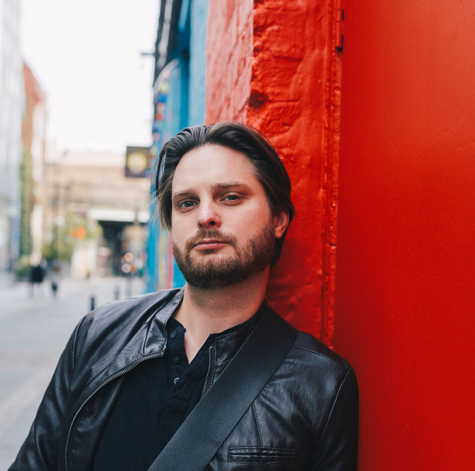 TRACK PREMIERE: Atomic Bronco - Headfirst 