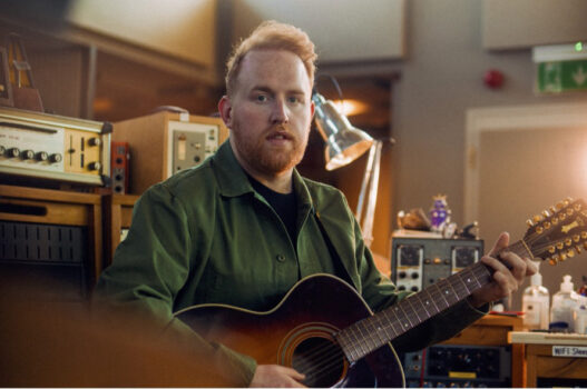 GAVIN JAMES shares new single 'Sober' - Listen Now! 