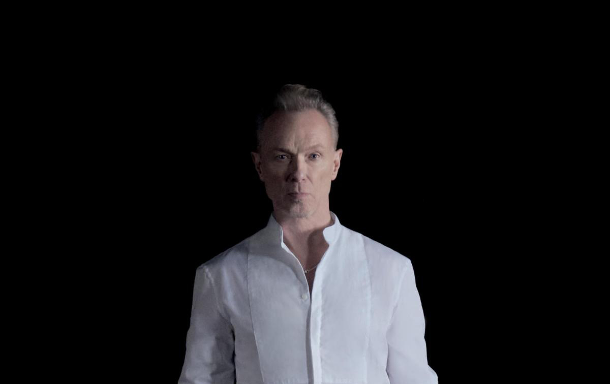 GARY KEMP releases 'Waiting For The Band' - the third track from forthcoming album INSOLO 