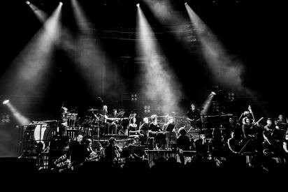 Peter Hook & Manchester Camerata share ‘The Sound Of Joy Division Orchestrated’ Mini Documentary & announce UK tour dates 83 peter hook