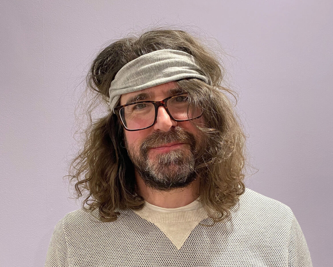 INTERVIEW with Lou Barlow of Dinosaur Jr. 1