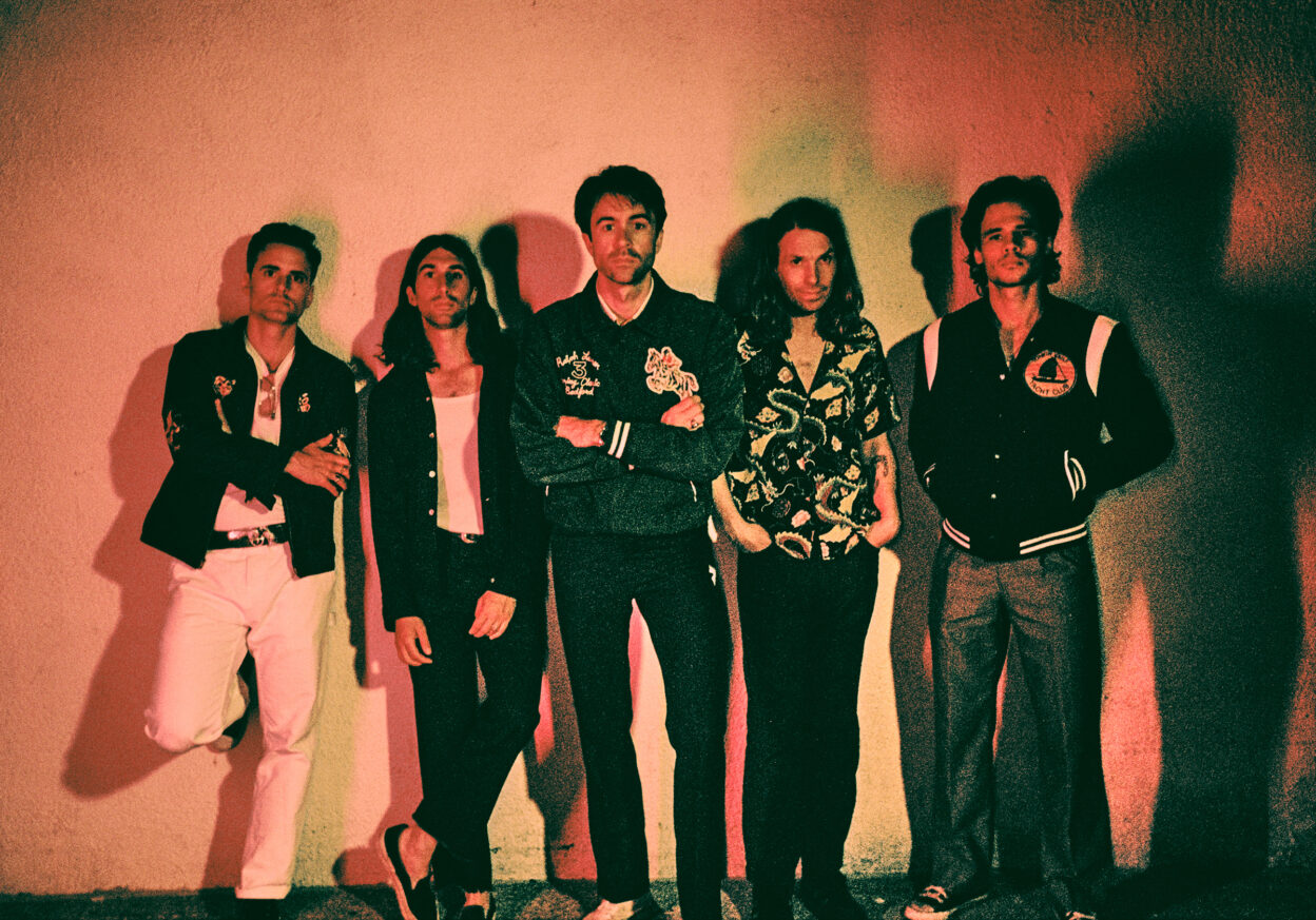 THE VACCINES share new track 'El Paso' from forthcoming album 'Back In Love City' 