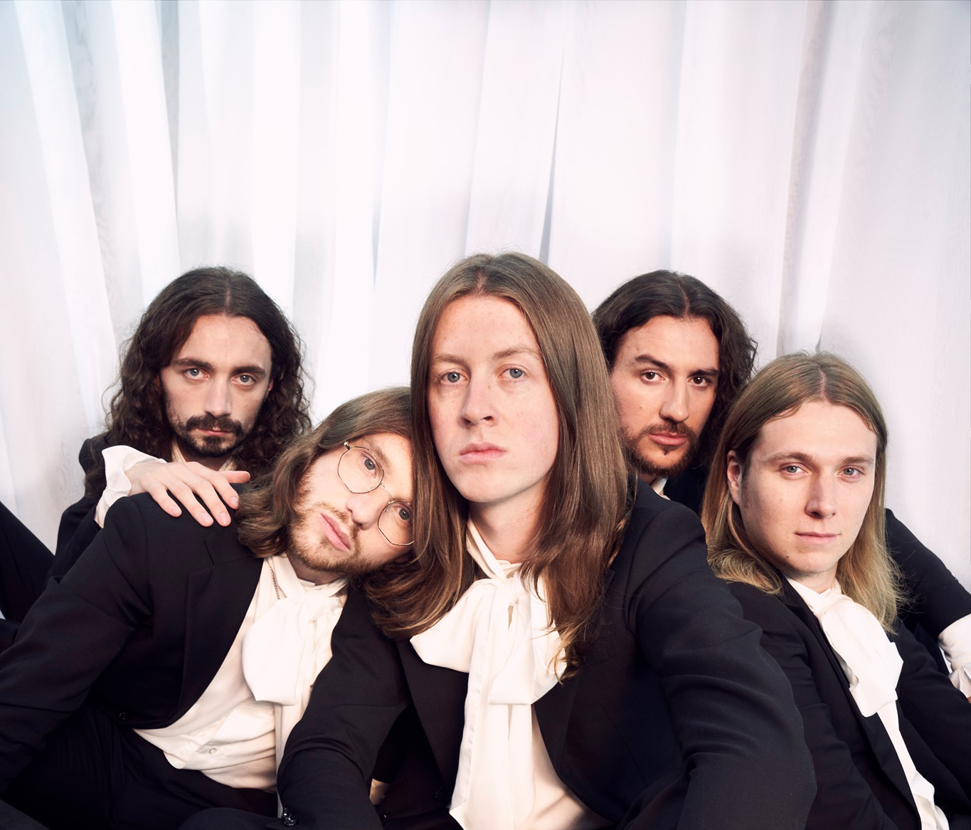BLOSSOMS share video for brand new single 'Care For' - Watch Now 1