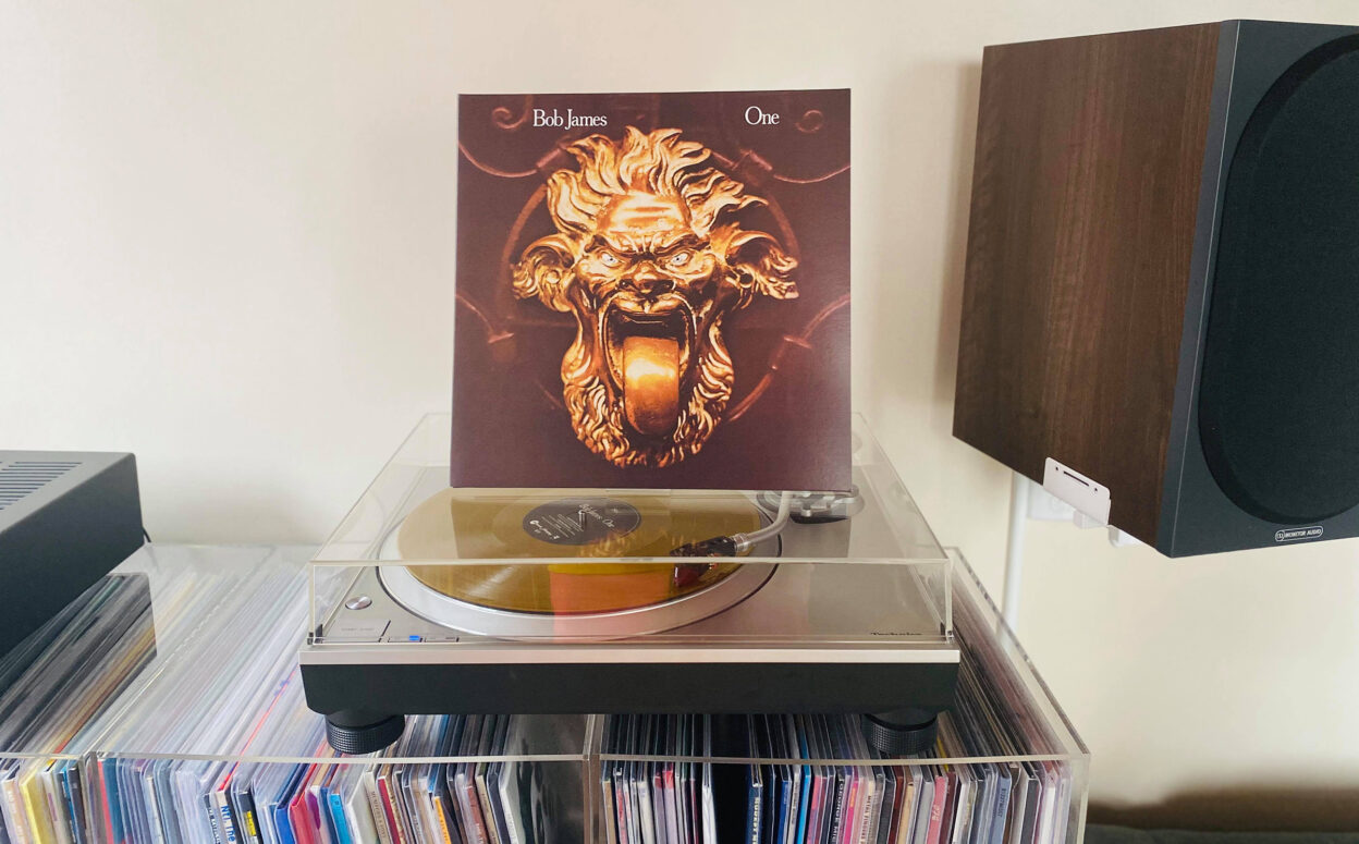 ON THE TURNTABLE: Bob James - One 