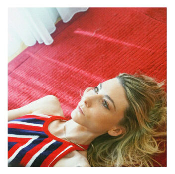 ELEANOR K shares new single 'The Panic’s Over' - Listen Now 