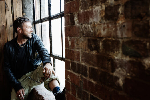 Due to demand DAMON ALBARN’s sold-out one-off show at the Globe Theatre be made available to fans around the world 