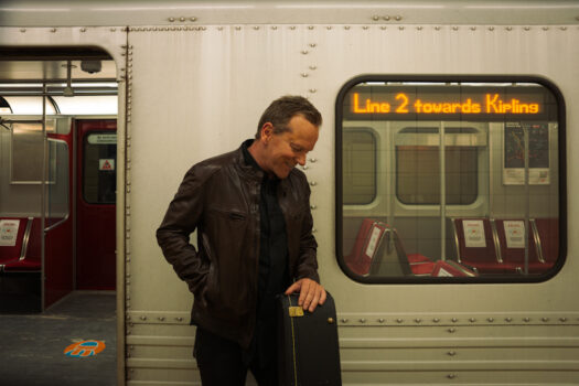 KIEFER SUTHERLAND announces new album ‘Bloor Street’ & UK Tour 2