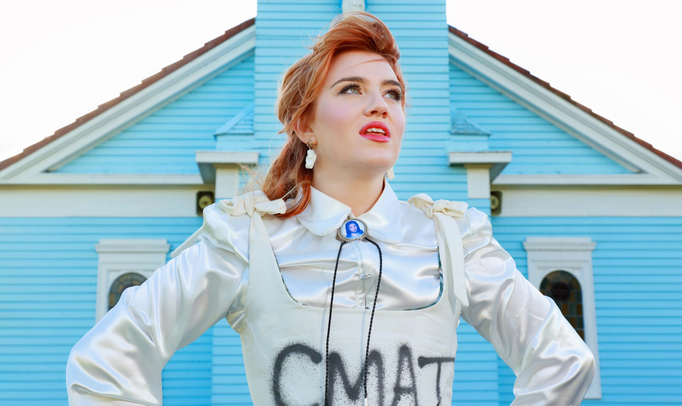 Irish singer-songwriter CMAT announces a headline Belfast show at Limelight 2 on Saturday 12th March 2022 1