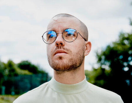 TOBY JOHNSON shares new single 'Plot Twist' - Listen Now 2
