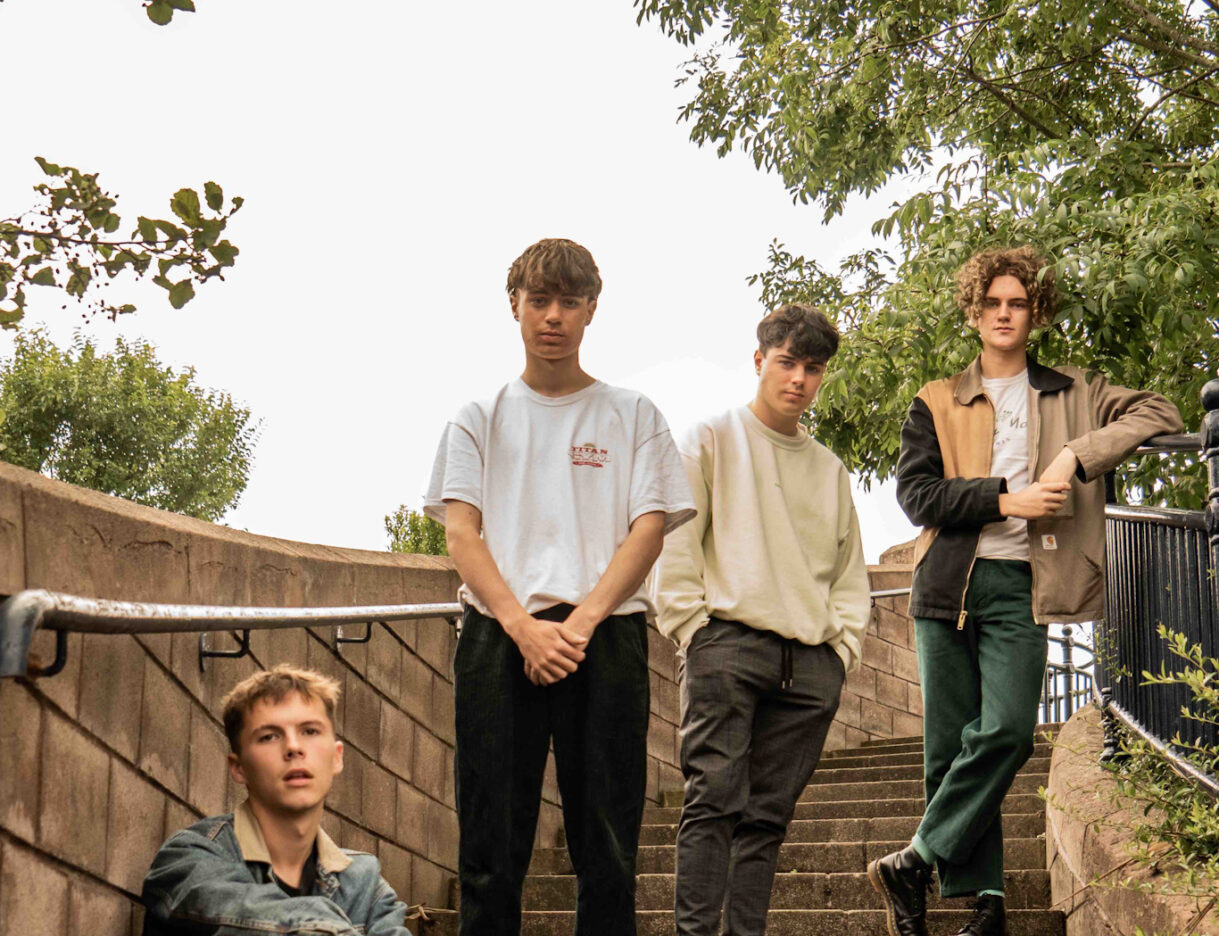 Bangor four-piece, THE FLORENTINAS release their debut single 'Sandcastles' - Listen Now 