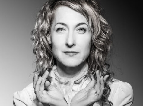 VIDEO PREMIERE: Pamela Sue Mann - Ouch 