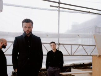 WHITE LIES share new single ‘I Don’t Want To Go To Mars’ from forthcoming sixth album White Lies